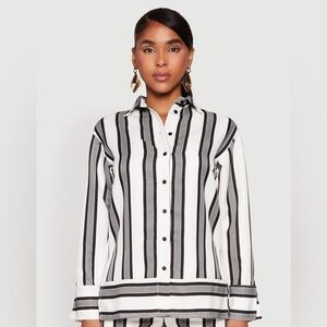 Striped Black and White Women's Top, HM, size small, loose fit, business casual